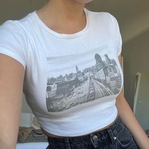 Garage Graphic Crop Top